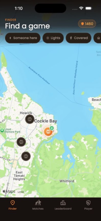 Hooperium court finder with filters for courts with someone there, lights and cover